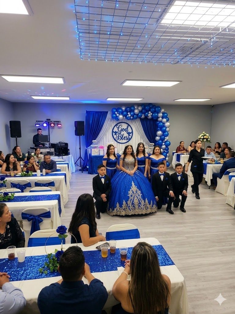 Quinceañera in royal blue at Infinity Venue